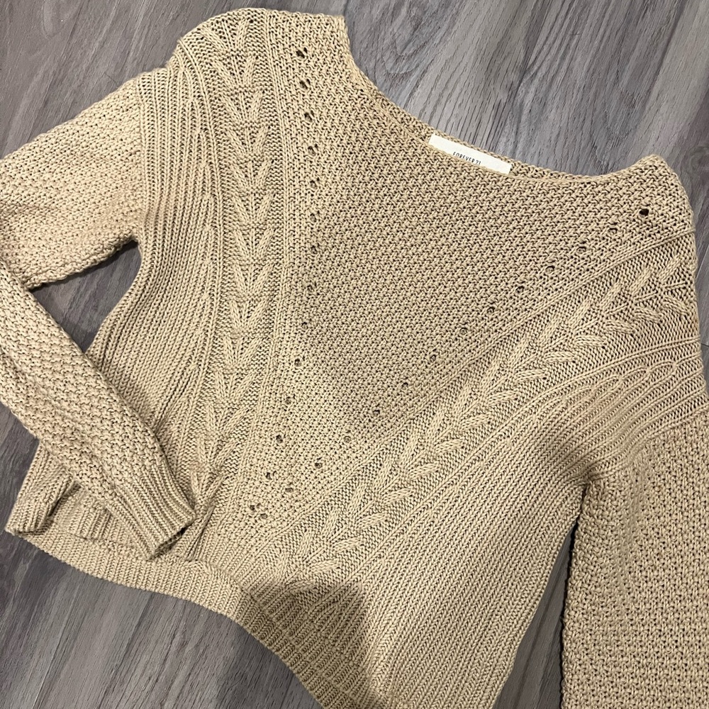 Cropped sweater - Picture 2 of 3